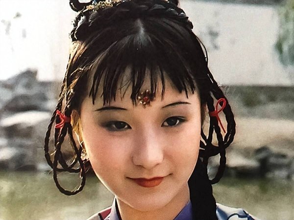 玖联优配 袭人要告晴雯芳官，为什么要等到七十多回再去告？